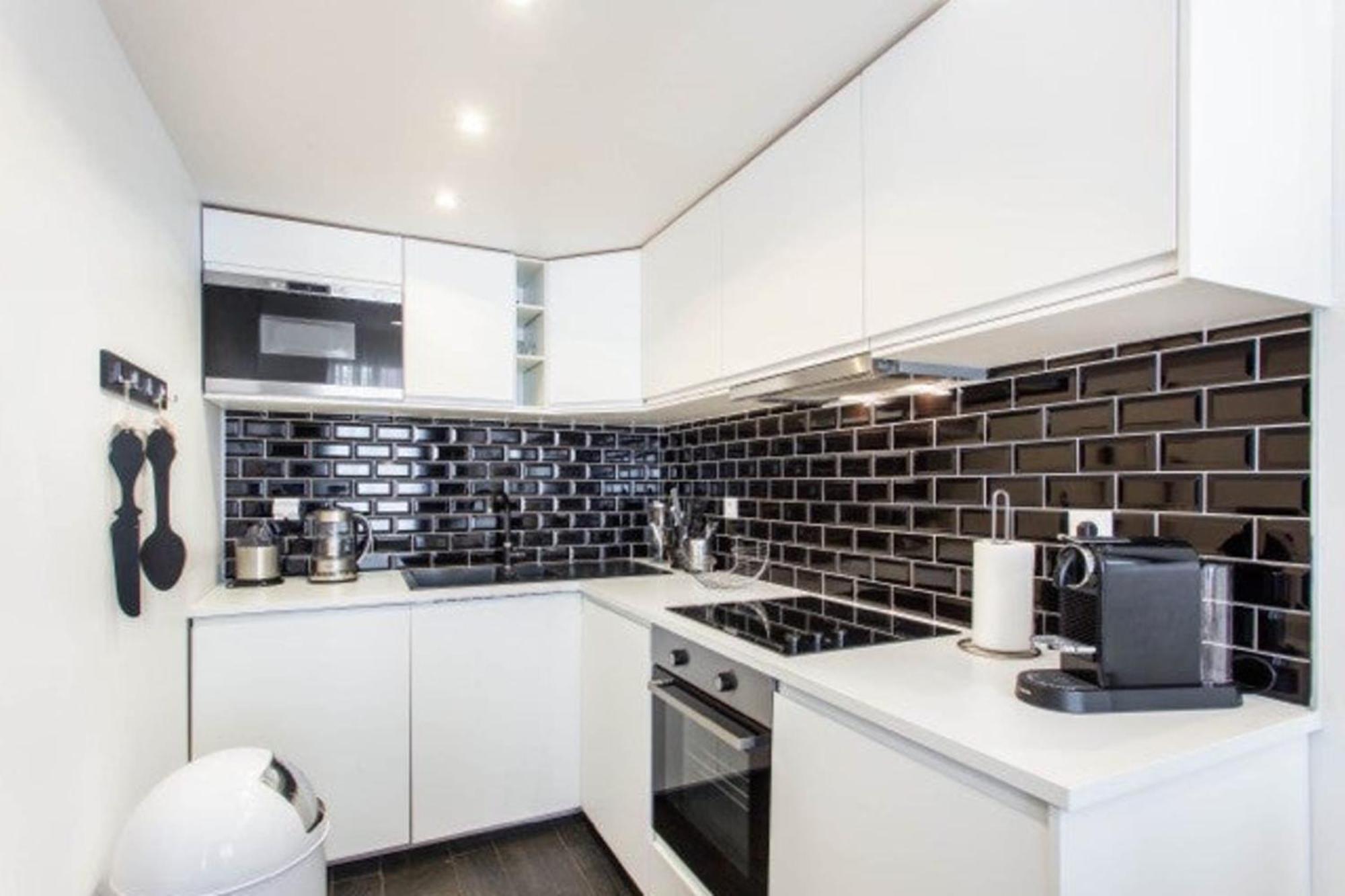 Stunning - 2br-6p - Grand Boulevard Appartement Parijs